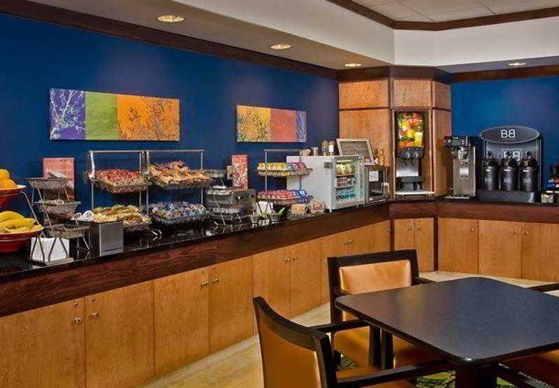 Fairfield Inn And Suites By Marriott Oklahoma City Airport Restaurante foto